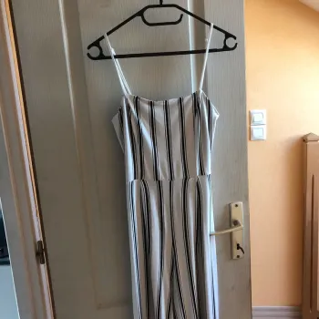 combi pantalons noir et blanc rayures