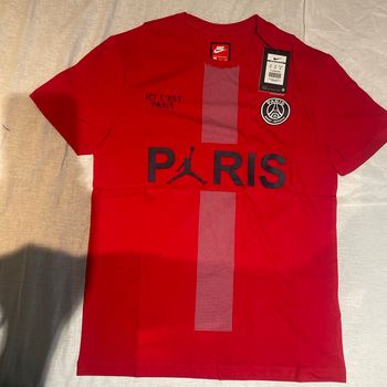 T-shirt Nike