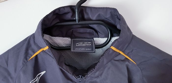 đ Veste de survĂȘtement - Umbro - 6 ans đ - photo numĂ©ro 3
