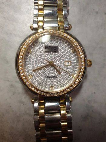 Très Jolie montre