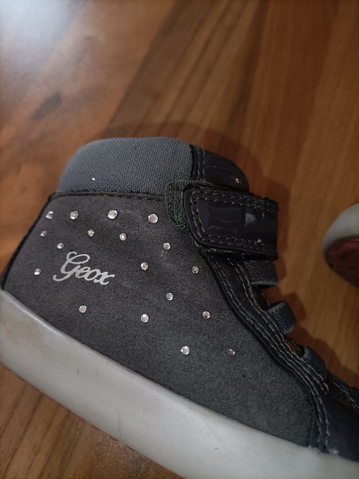 Jolies bottines grises à strass Geox 21 - photo numéro 2