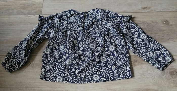 Blouse fleurie taille 4 ans - photo numéro 2