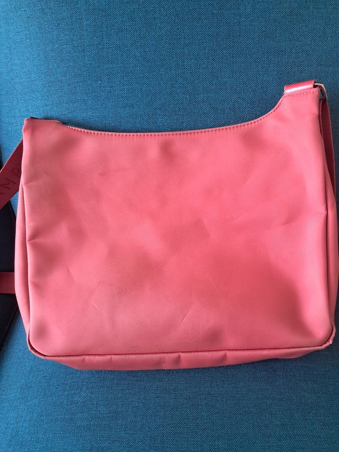 Sac à main avec une bandoulière - photo numéro 10