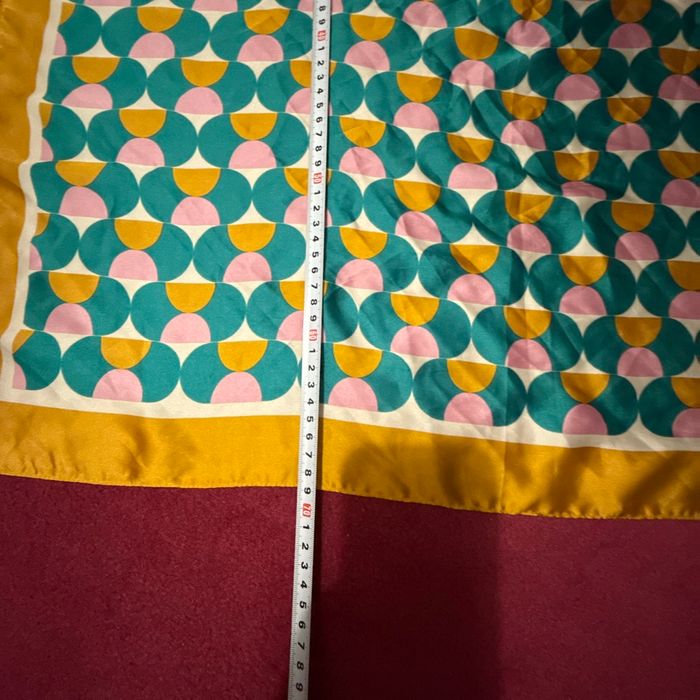 Foulard pimkie satin esprit années 70 - photo numéro 4