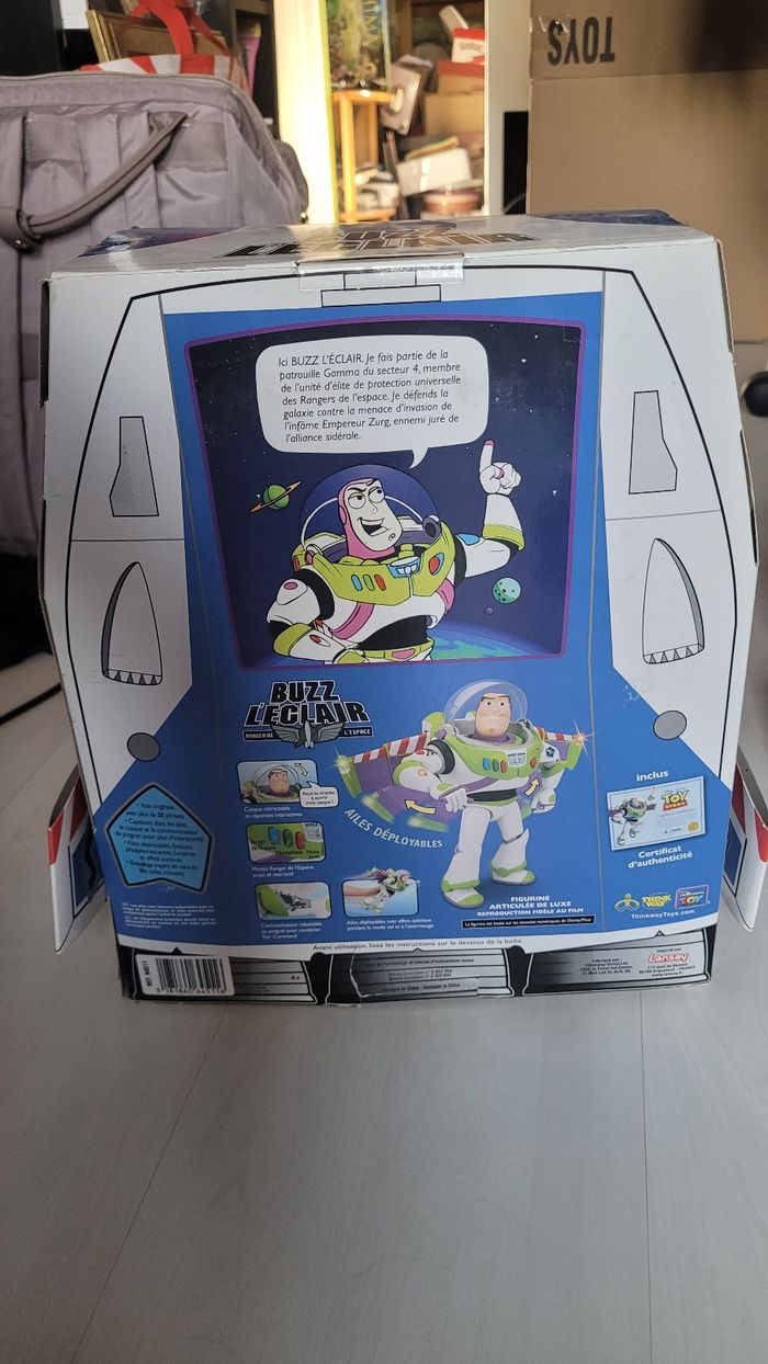 Buzz l'éclair collection signature  TBE - photo numéro 2