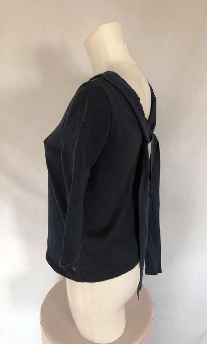 Haut manches trois quarts lavallière bleu marine texturé Bonobo taille 34 comme neuf - photo numéro 8
