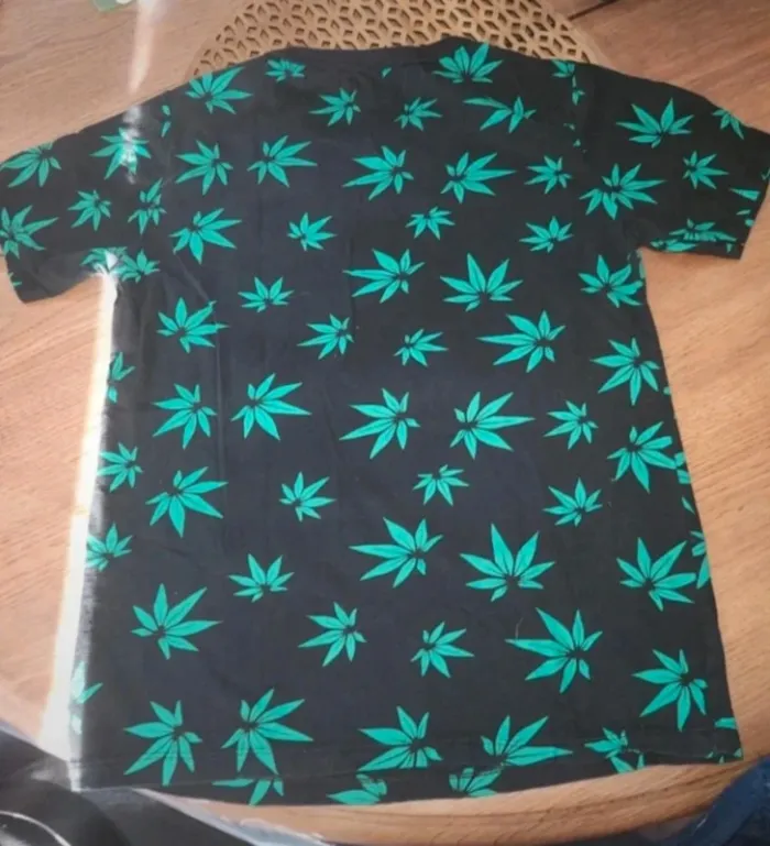Tee-shirt imprimé S - photo numéro 2