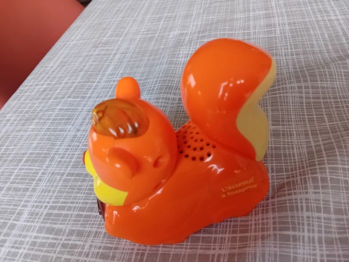 Tut tut animo l ecureuil a fossettes - photo numéro 3