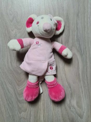 Peluche doudou enfant souris rose gemo vetir