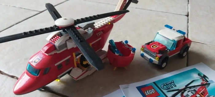 7206 - Lego city - Hélicoptère des pompiers - photo numéro 2