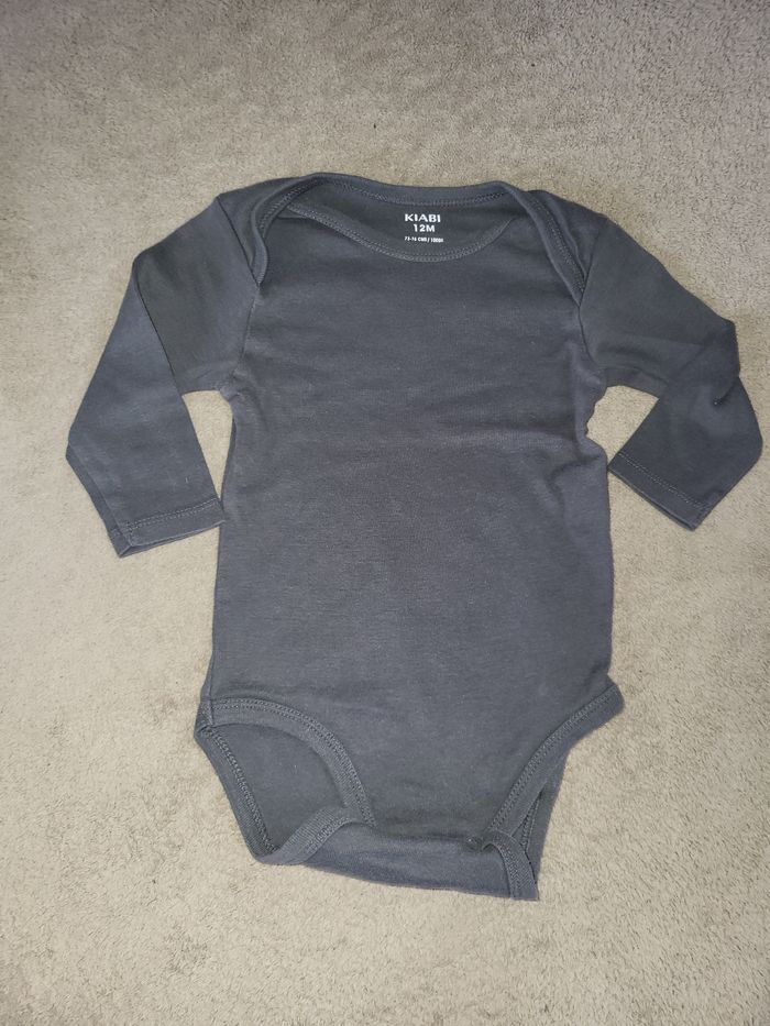 Bodys 12 mois - photo numéro 2