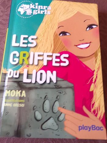 Livre Les griffes du lion Kinra girls