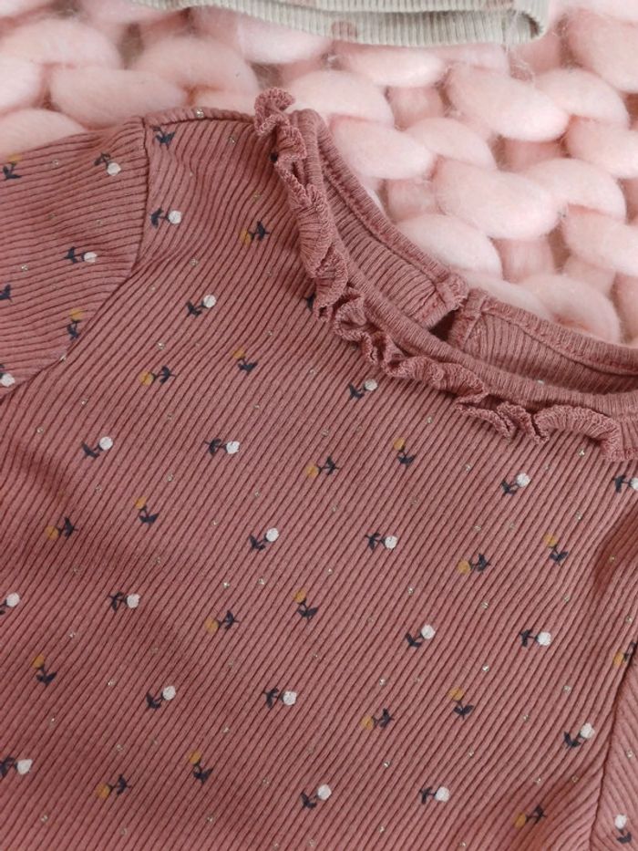 2 t-shirts manches longues - photo numéro 2