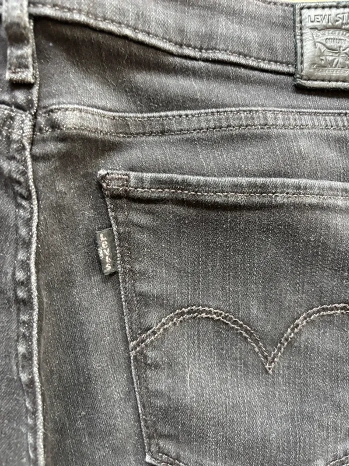 Jean Levi’s femme - 712 Taille 32 - photo numéro 5