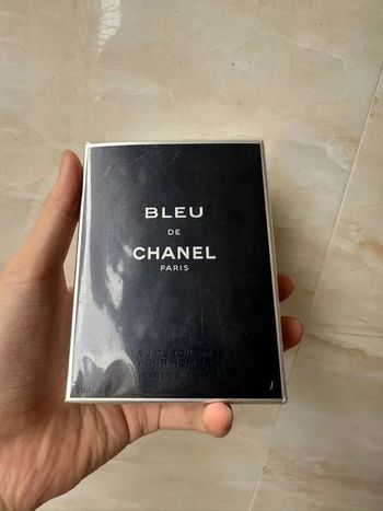 Neuf avec étiquette·Chanel