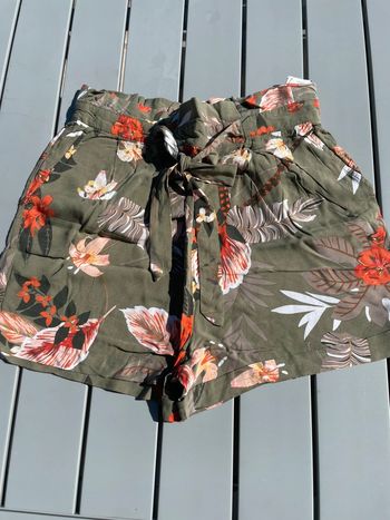 Shirt kaki fleuri Pimkie