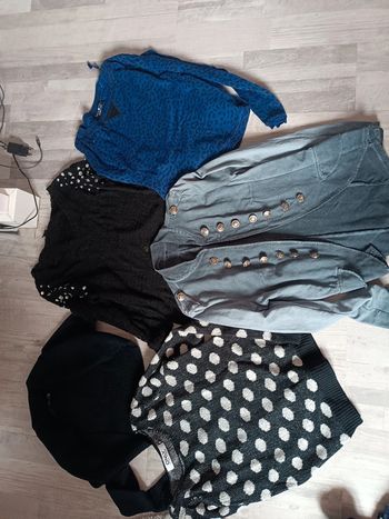 Lot vêtements S