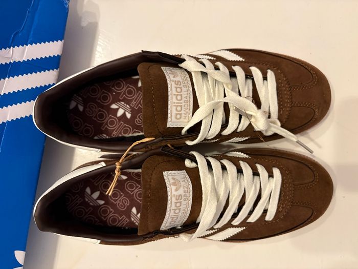 Basket marron - photo numéro 2