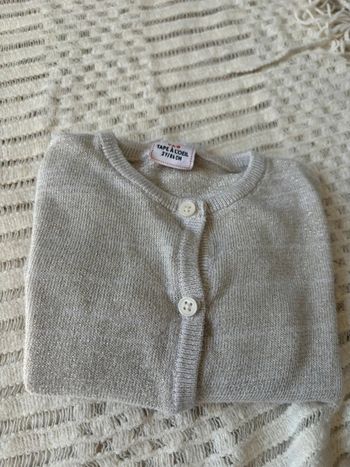 Cardigan fille beige à paillettes dorées 2 ans