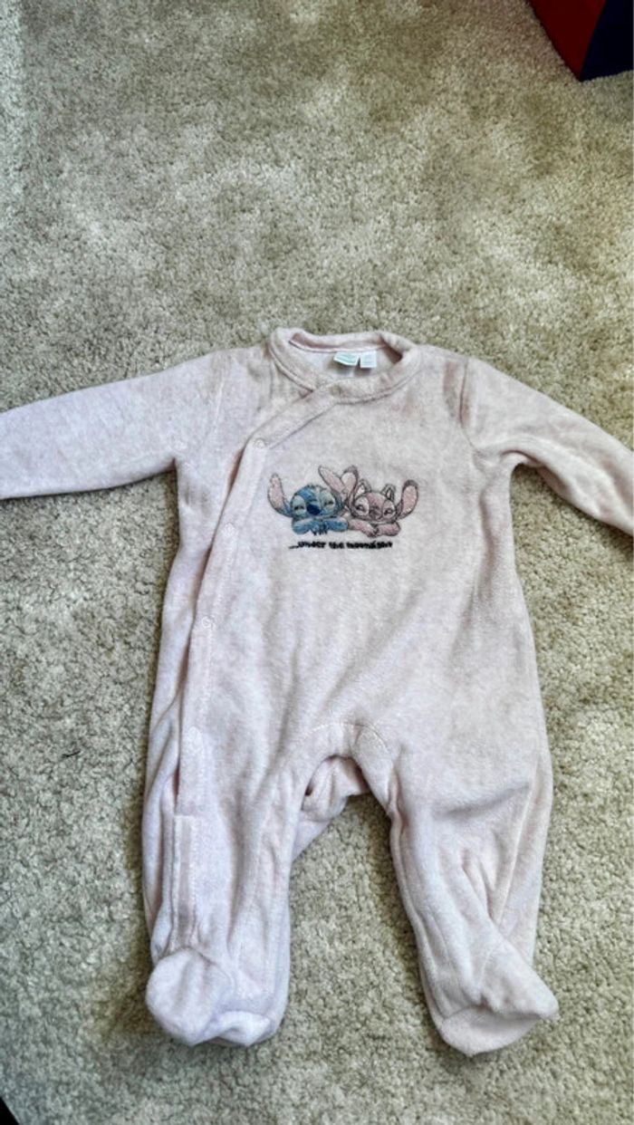 Pyjama velours rose pâle Stitch – Orchestra Disney – 3 mois