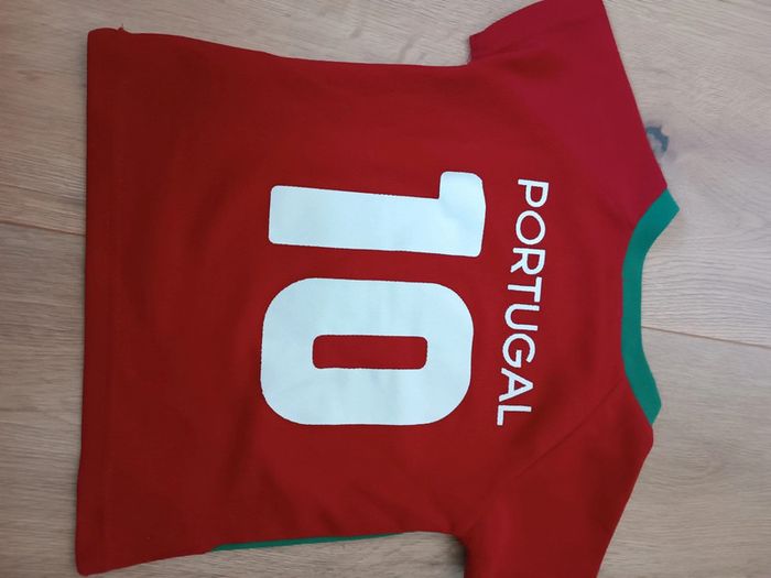 T-shirt Portugal 18 mois - photo numéro 2