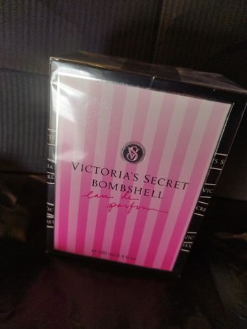 Victoria's Secret - Bombshell 100 ml neuf
