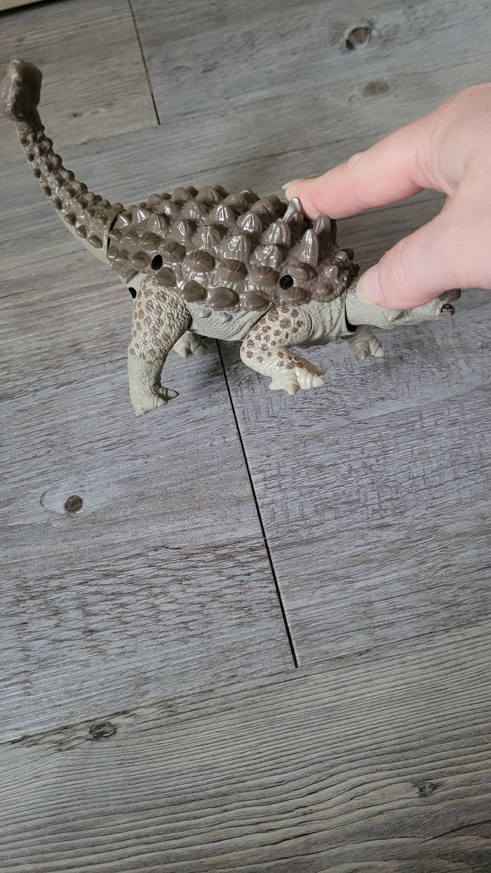 Dinosaure Ankylosaure Jurassic World - photo numéro 6