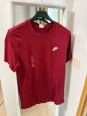 T-shirt rouge