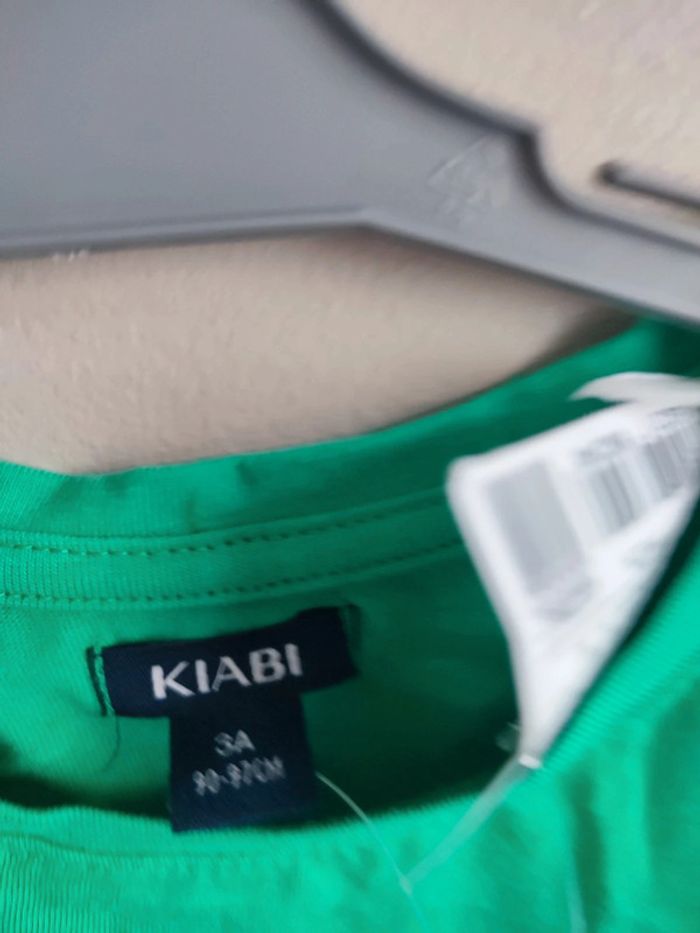 Tee-shirt - photo numéro 2