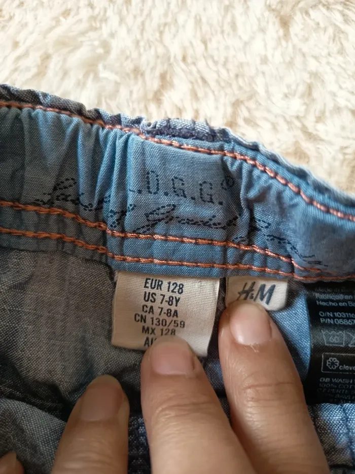 Bermuda en jean LOGG de H&M en 7-8 ans - photo numéro 2