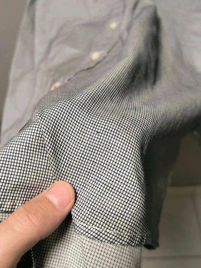 Chemise Tommy Hilfiger vintage Y2K à carreaux fins – Élégance intemporelle - photo numéro 9