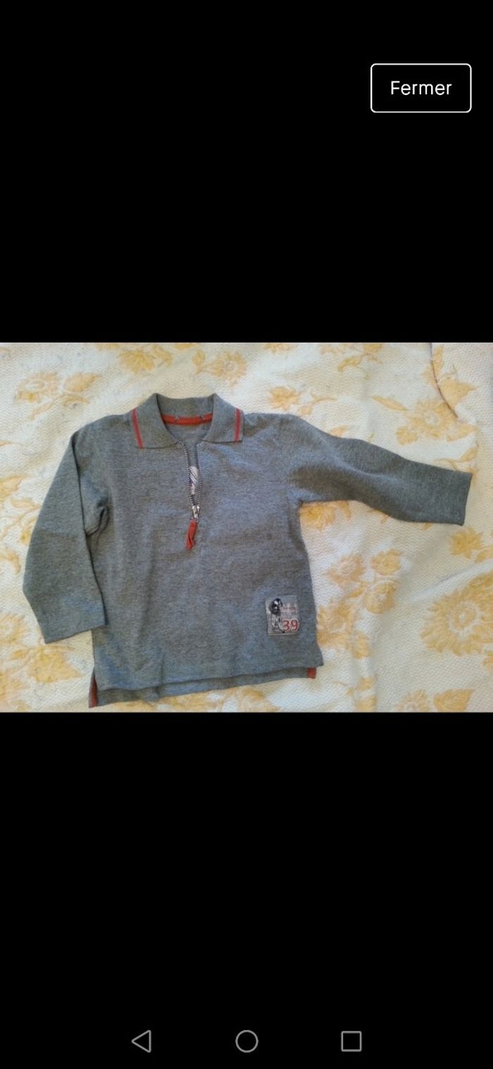 Pull zippé 4 ans