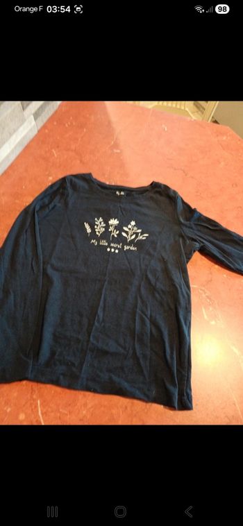 T.shirt fille taille 6 ans