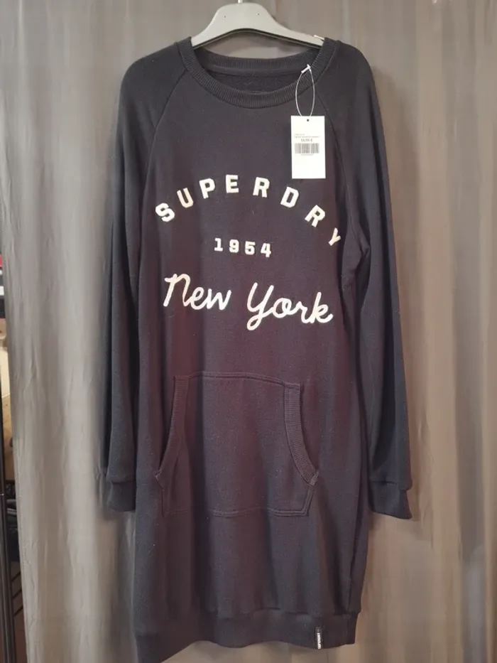 60904 pull noir long femme XS superdry
