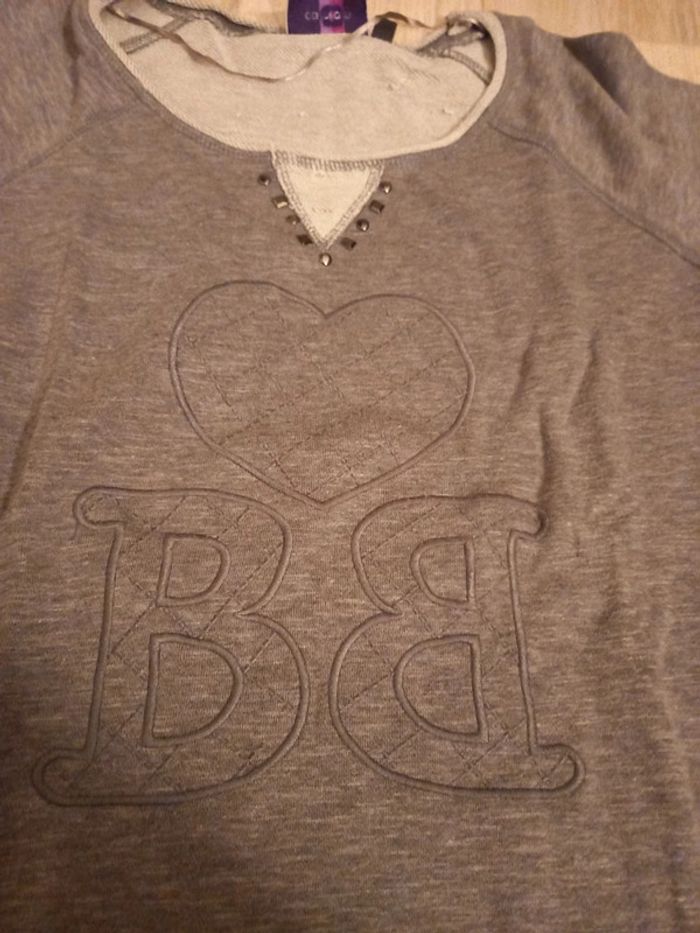 Haut de maternité épais en excellent état - photo numéro 2