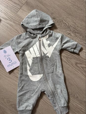 Combinaison Nike
