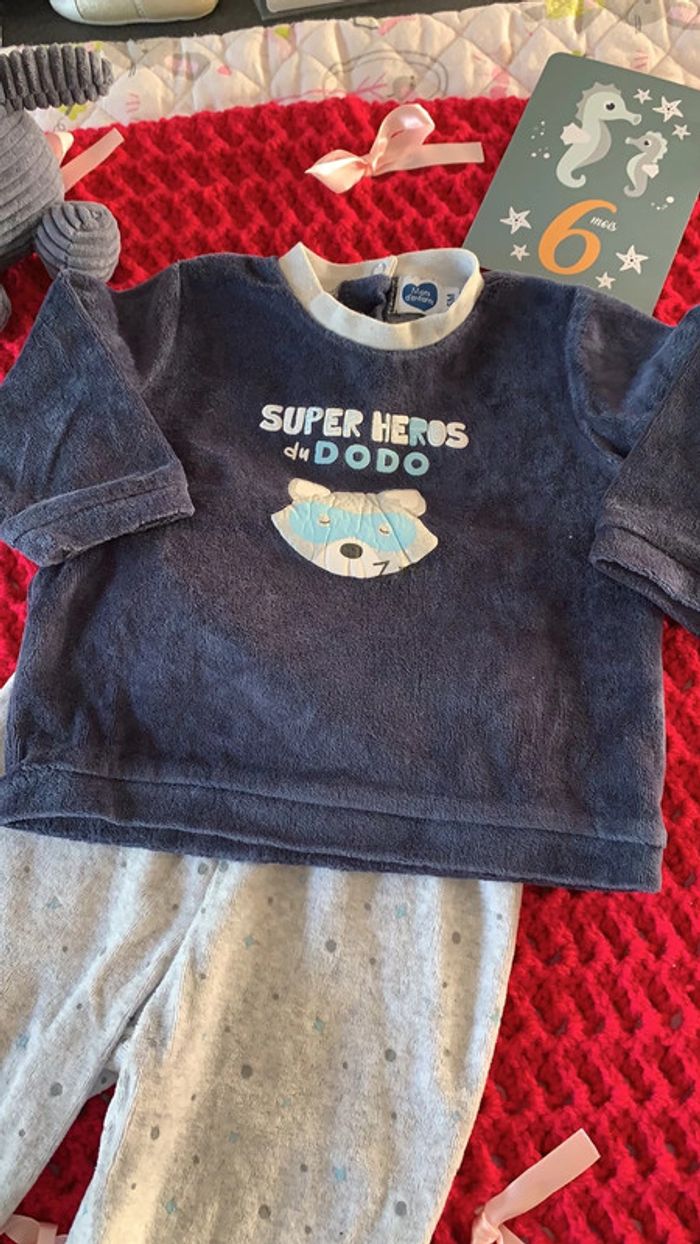 Pyjama Mots d’enfants 6 mois - photo numéro 2