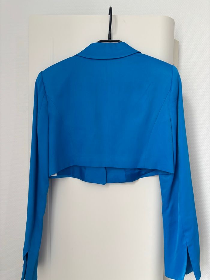 Veste courte bleue satinée ZARA – taille S neuf - photo numéro 4