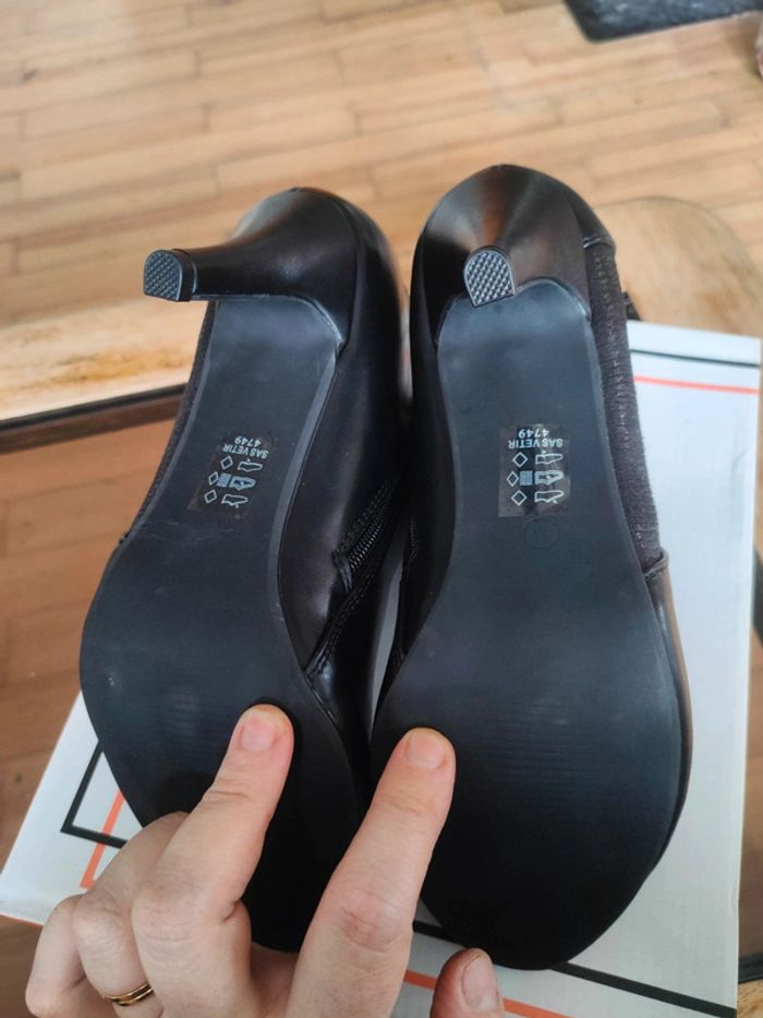 NEUF - Bottines noires 41 - photo numéro 10