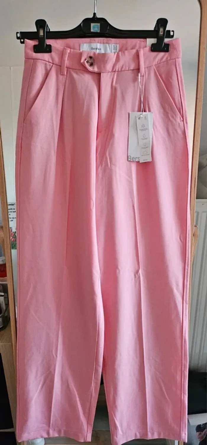 Pantalon large rose bershka taille 36 neuf avec étiquette - photo numéro 5