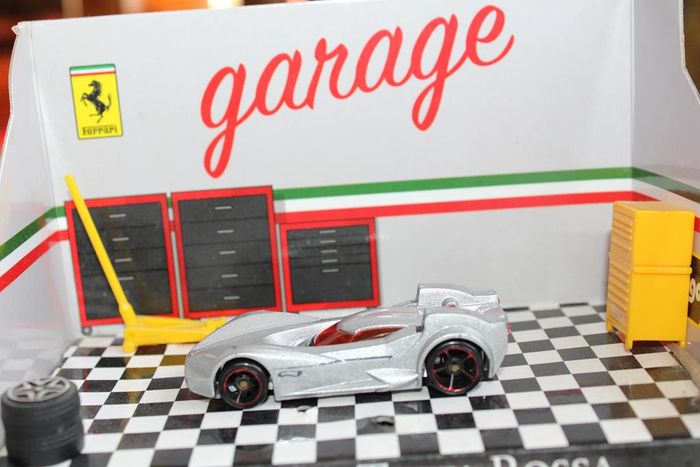 Hot wheels scoopa di fuego gris - photo numéro 2