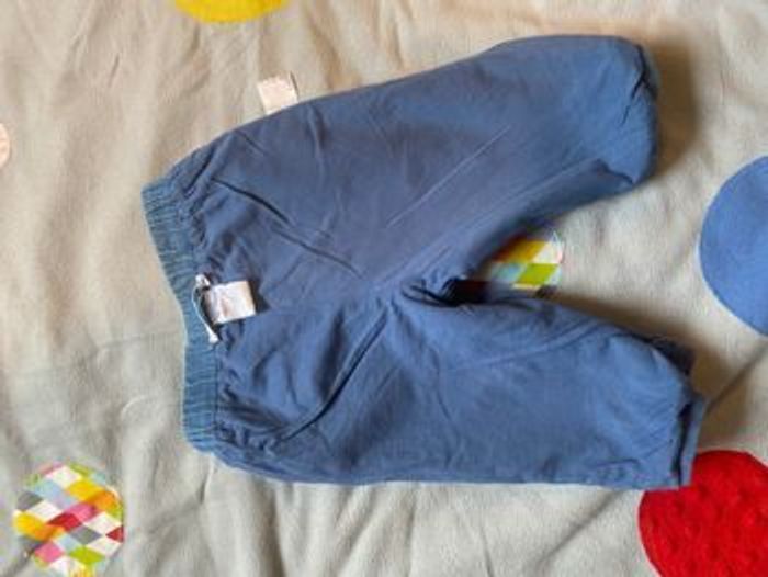 Lot 3 pantalons hiver doublé / velours 6 mois - photo numéro 4