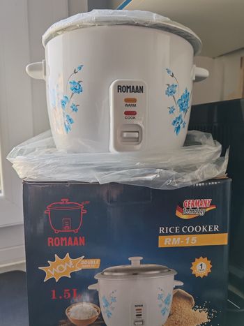 Rice cooker 
