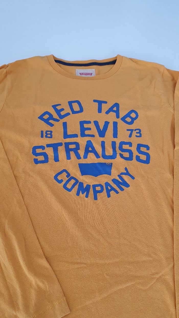 T shirt Levi's jaune en 14 ans - photo numéro 2