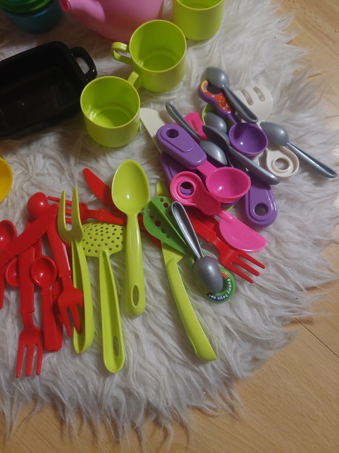 Gros lot dinettes + égouttoir + range couverts Ecoiffier/ikea TBE 🍽 - photo numéro 2