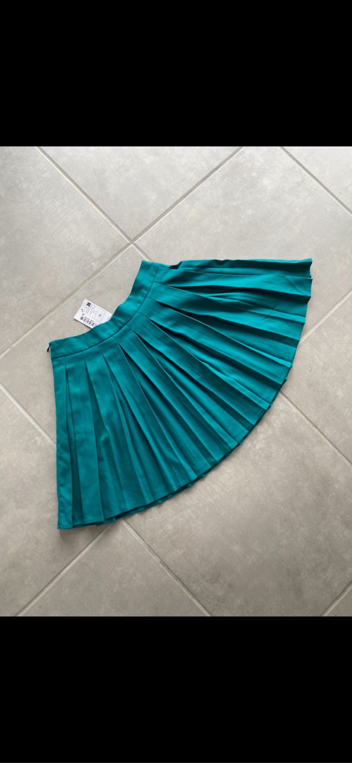 Jupe plissée Taille 36 - photo numéro 6