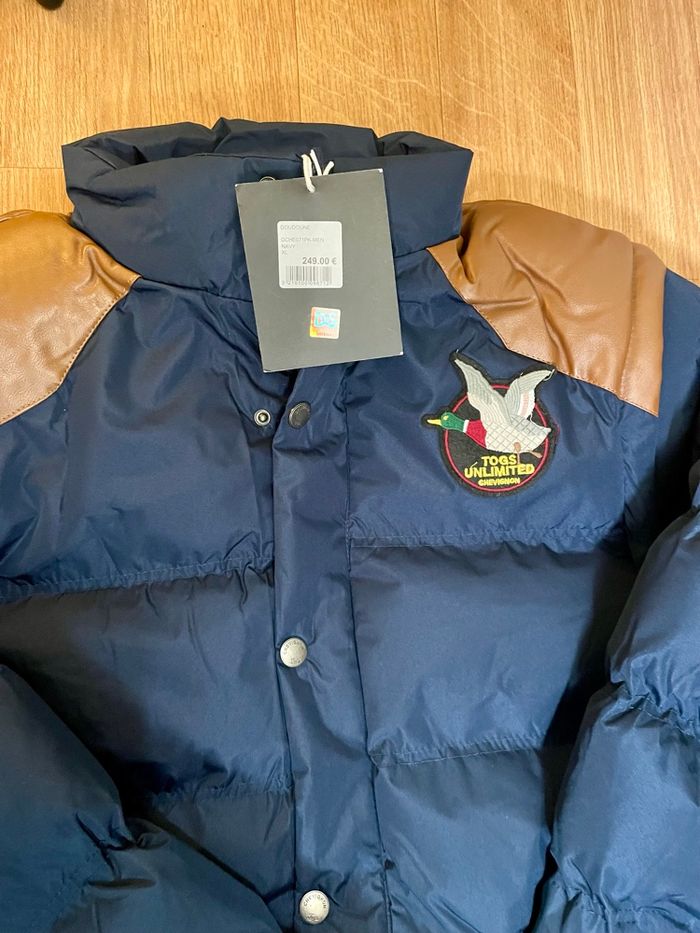Doudoune chevignon homme  bleu marine,  togs taille XL   Neuf avec étiquette - photo numéro 2