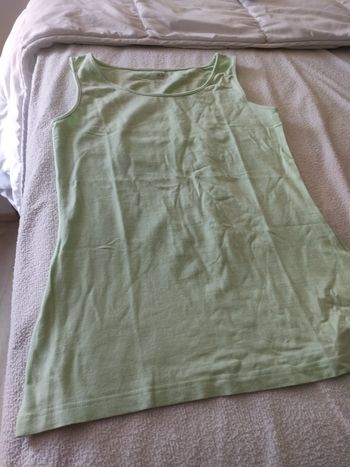 Tee shirt sans manche