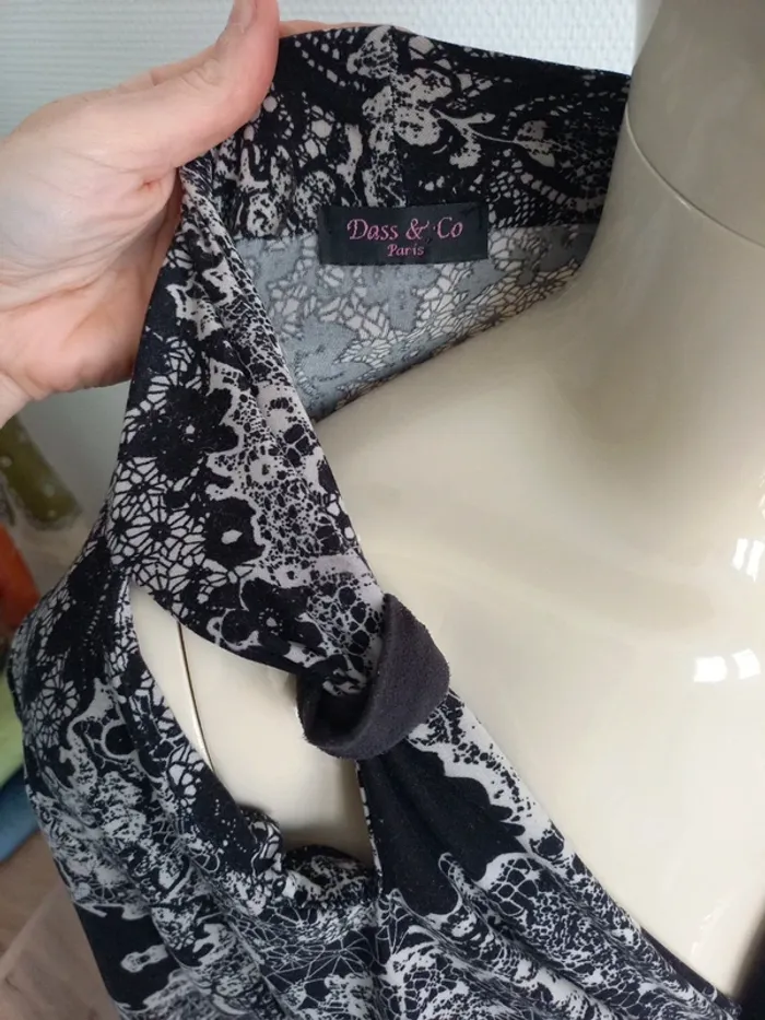 Robe noir et blanche T38 - photo numéro 3