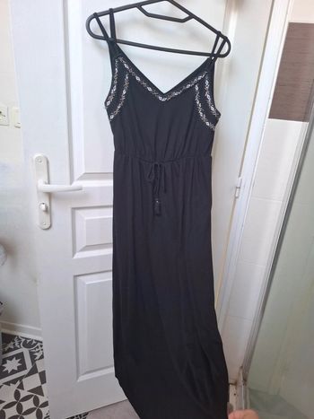 Robe longue noir kiabi taille S